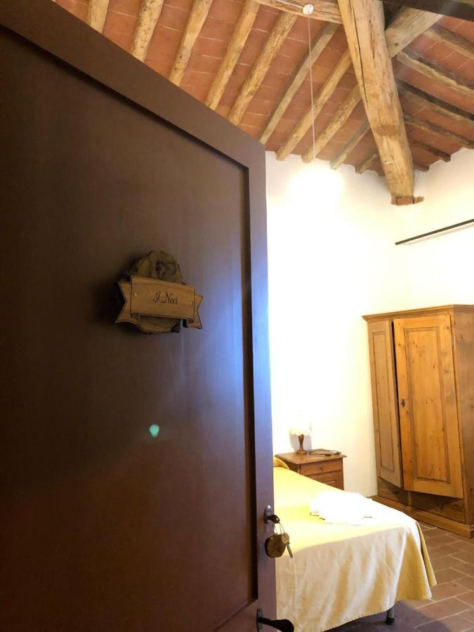 Agriturismo Diffuso Monte Oliveto Maggiore Chiusure Exterior foto