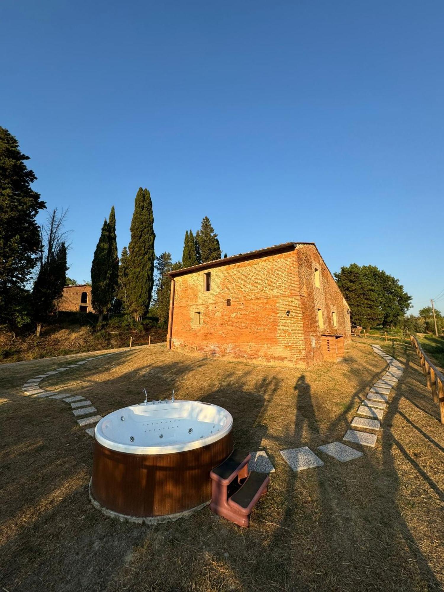 Agriturismo Diffuso Monte Oliveto Maggiore Chiusure Exterior foto